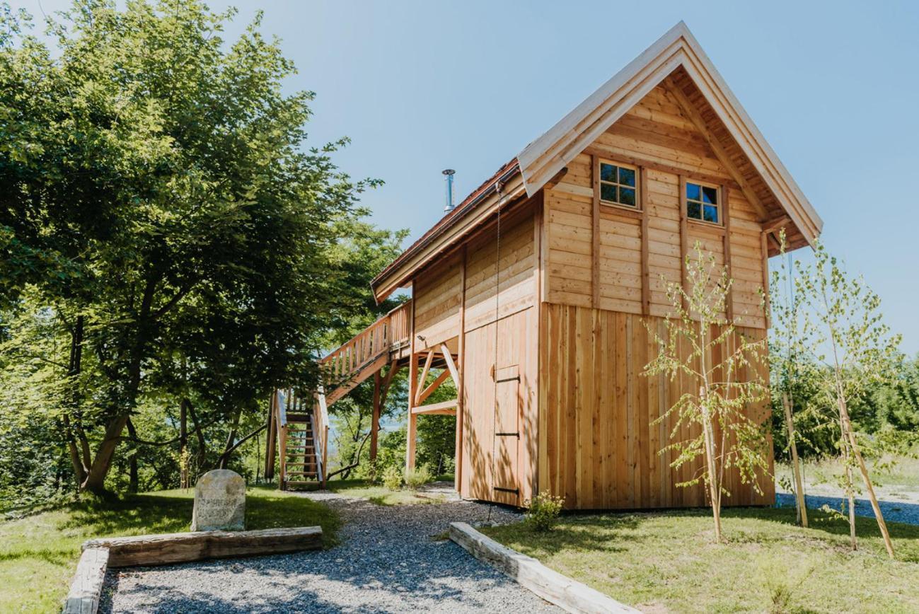 Les Cabanes Du Dauphine Et Gites A La Ferme Gap Esterno foto