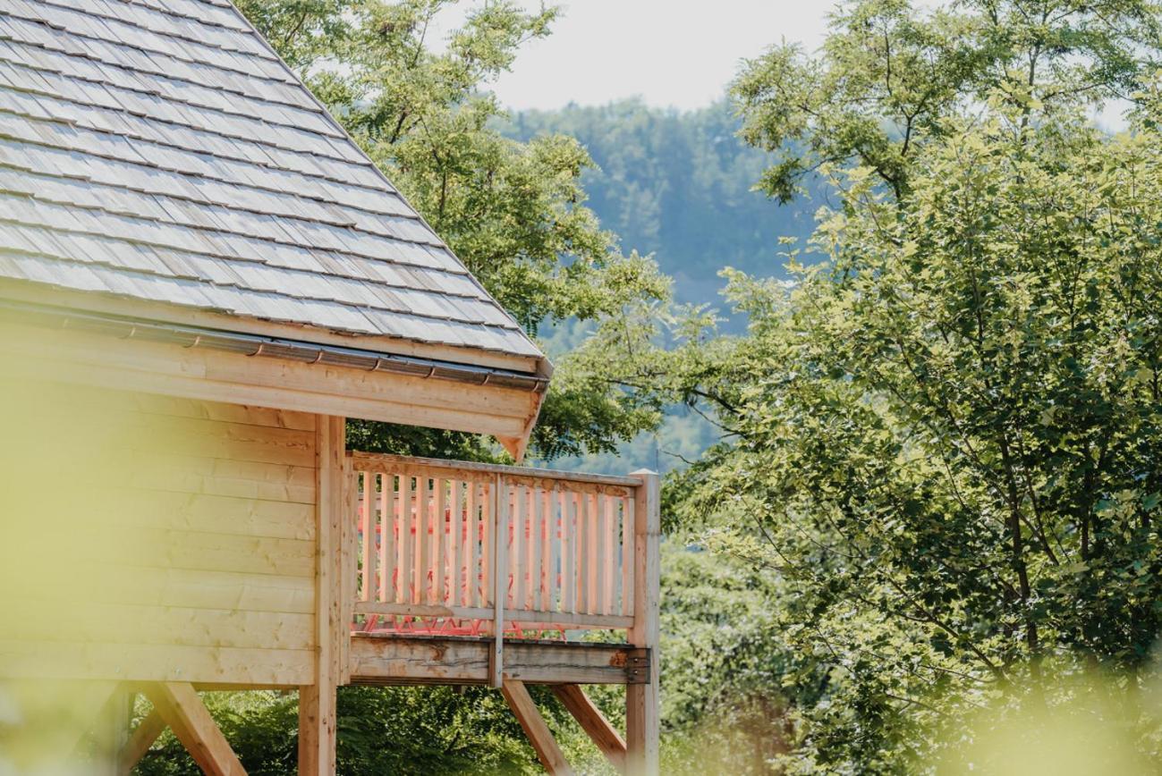 Les Cabanes Du Dauphine Et Gites A La Ferme Gap Esterno foto