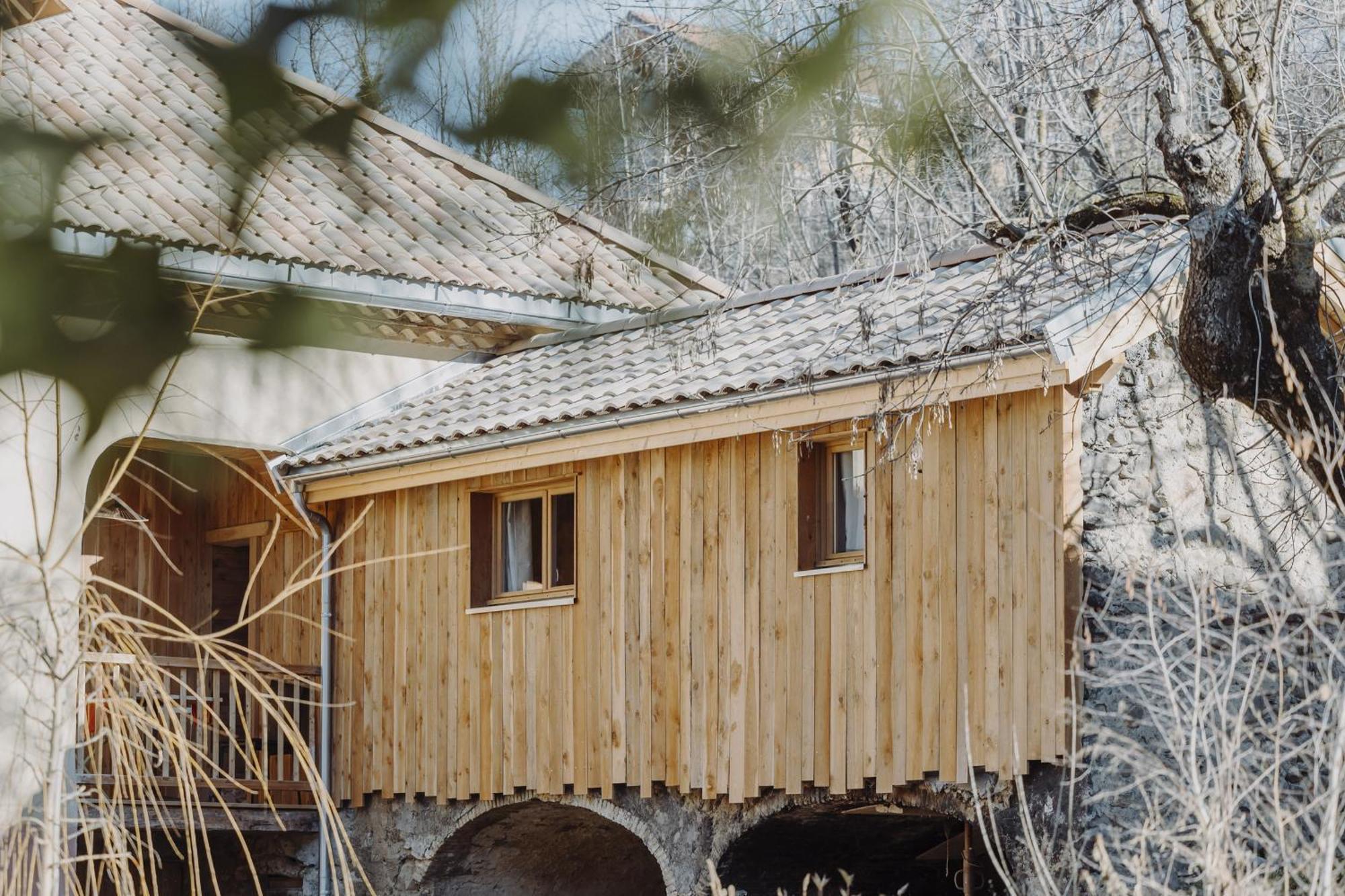 Les Cabanes Du Dauphine Et Gites A La Ferme Gap Camera foto